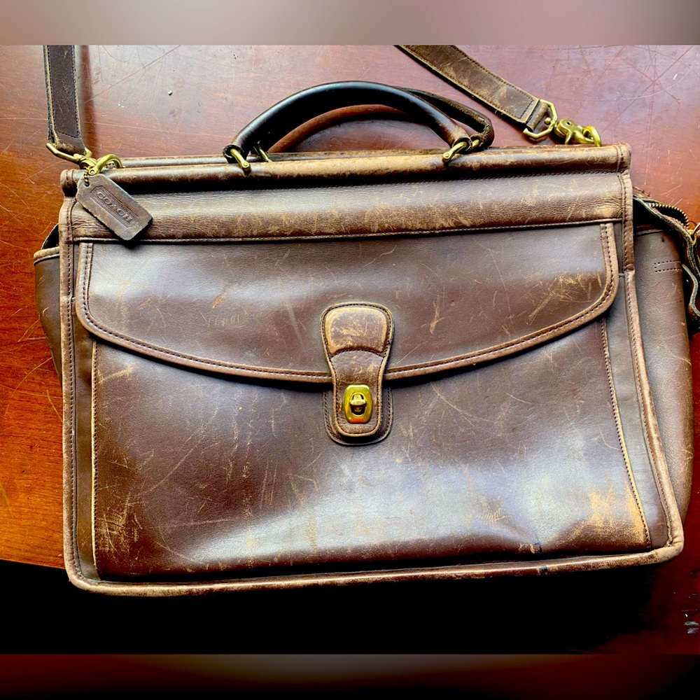 Vintage XL brown leather Coach briefcase with brass metalware